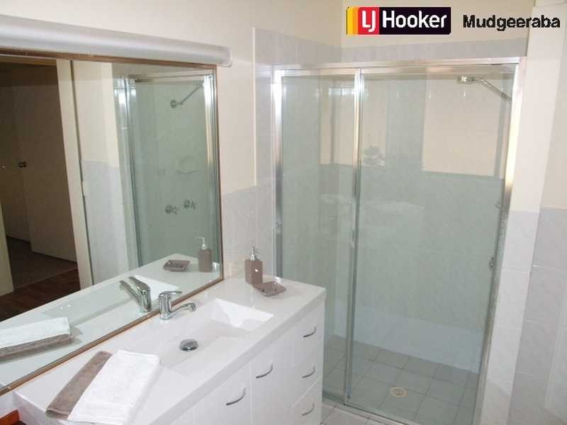 43 Regency Place, Mudgeeraba QLD 4213