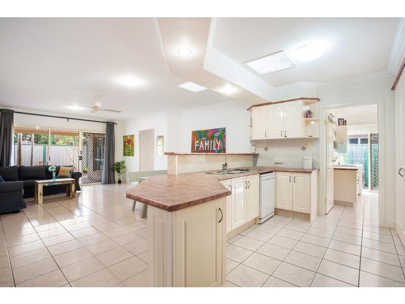 22 Fiddlewood Place, Reedy Creek QLD 4227