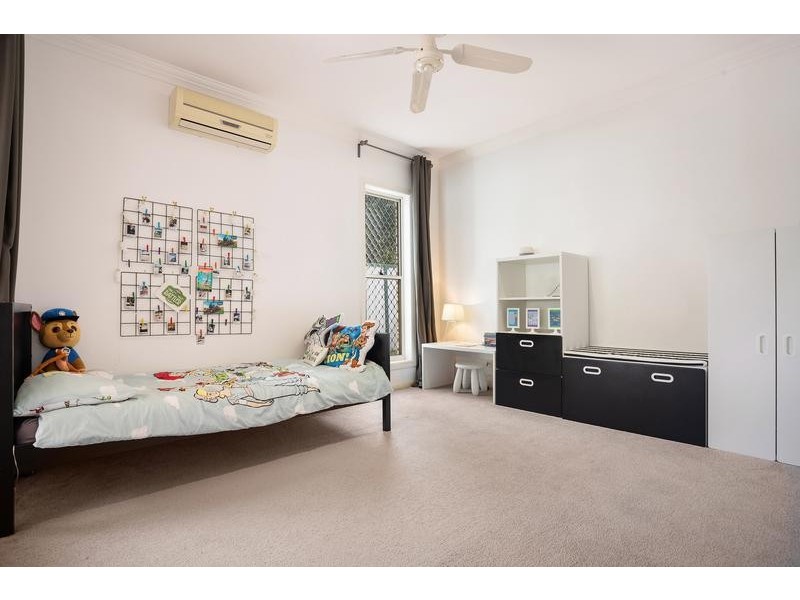 22 Fiddlewood Place, Reedy Creek QLD 4227