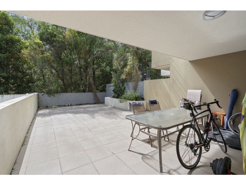 1/154 Musgrave Avenue, Southport QLD 4215