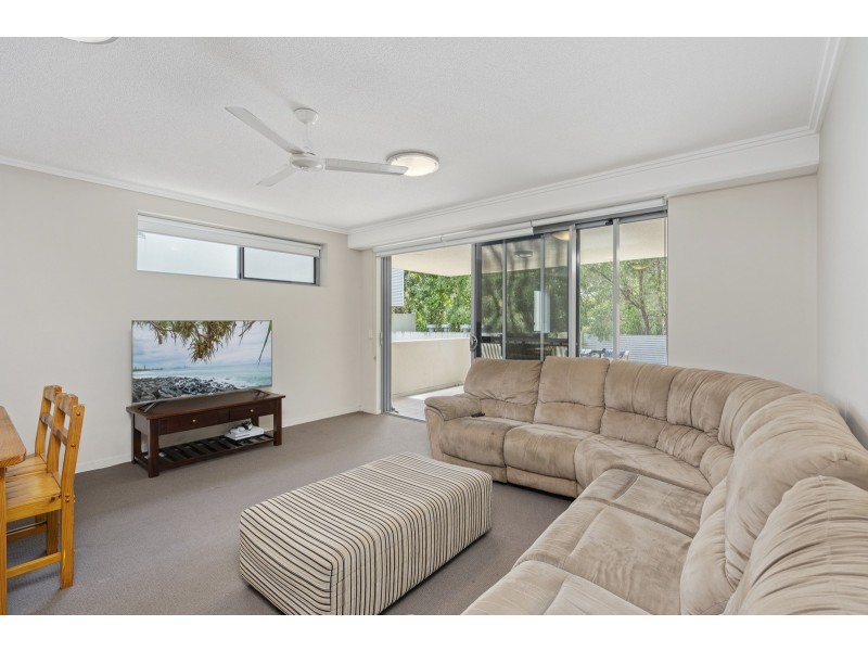 1/154 Musgrave Avenue, Southport QLD 4215