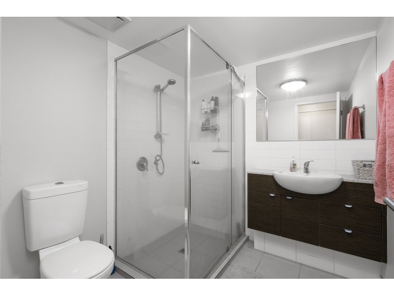 1/154 Musgrave Avenue, Southport QLD 4215