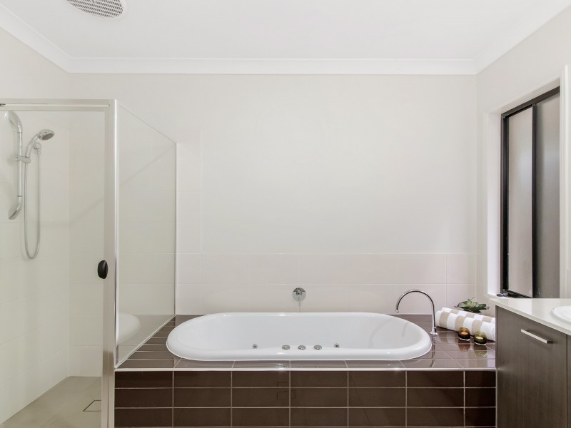 73 Barden Ridge Road, Reedy Creek QLD 4227