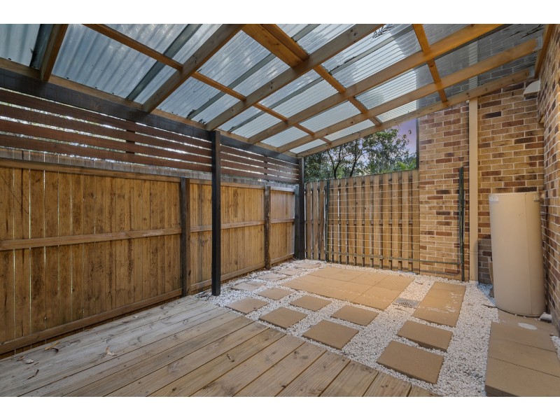 20/18 Bottlewood Court, Burleigh Waters QLD 4220