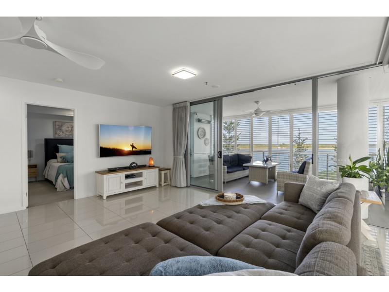 504/378 Marine Parade, Labrador QLD 4215