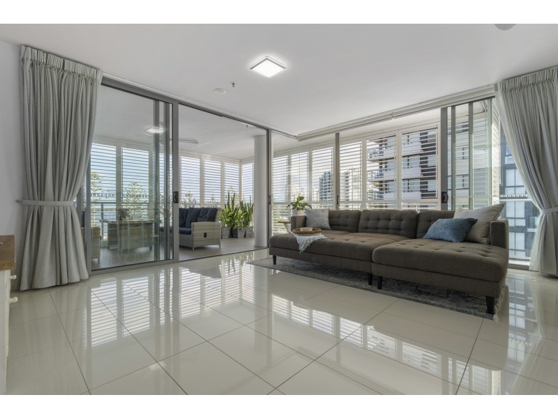 504/378 Marine Parade, Labrador QLD 4215