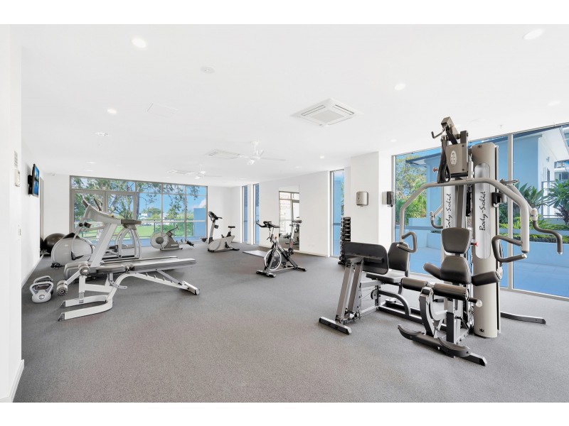 504/378 Marine Parade, Labrador QLD 4215