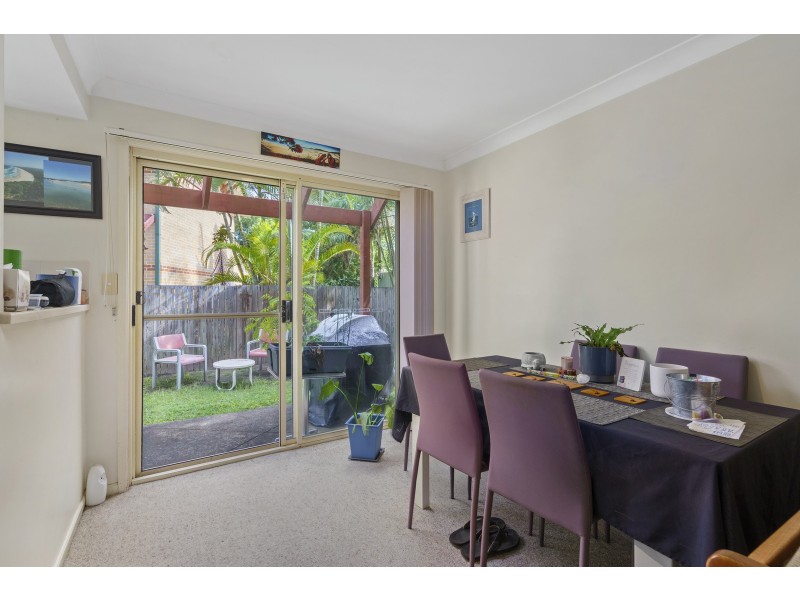 243/125 Hansford Road, Coombabah QLD 4216