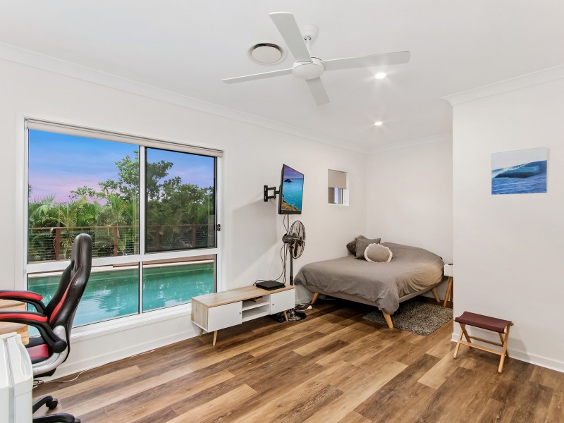 25 Southern Skies Avenue, Reedy Creek QLD 4227