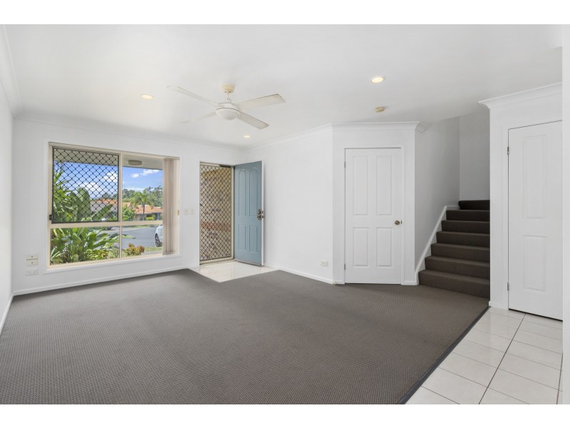 21/21 Leviathan Drive, Mudgeeraba QLD 4213