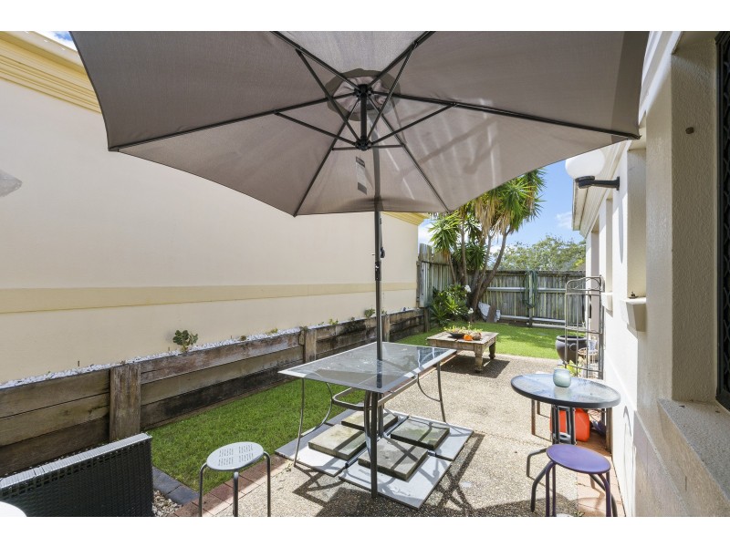 101/2-4 Langport Parade, Mudgeeraba QLD 4213