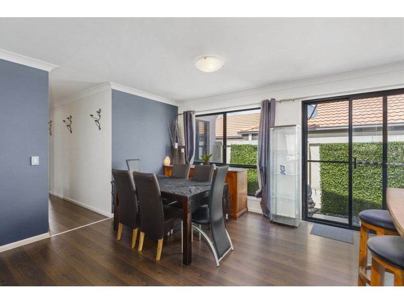 101/2-4 Langport Parade, Mudgeeraba QLD 4213