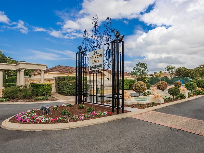 101/2-4 Langport Parade, Mudgeeraba QLD 4213