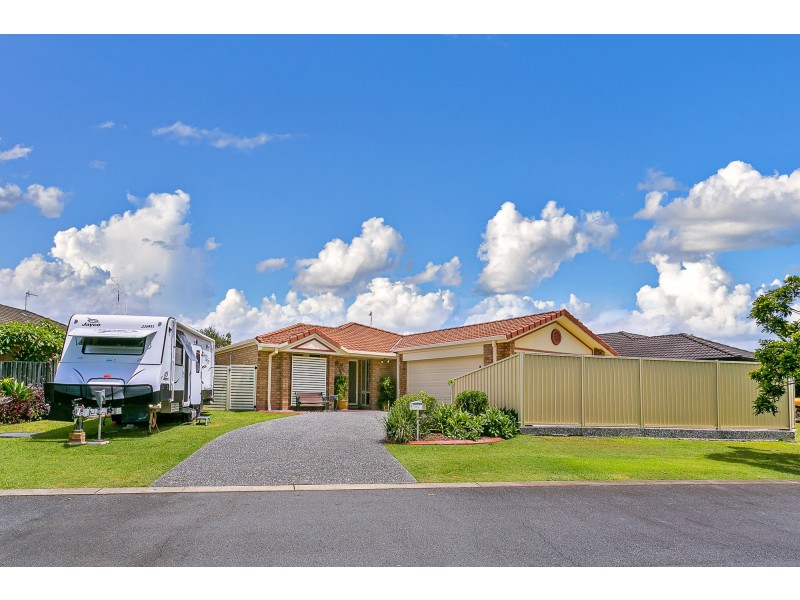 38 Dowson Esplanade, Mudgeeraba QLD 4213