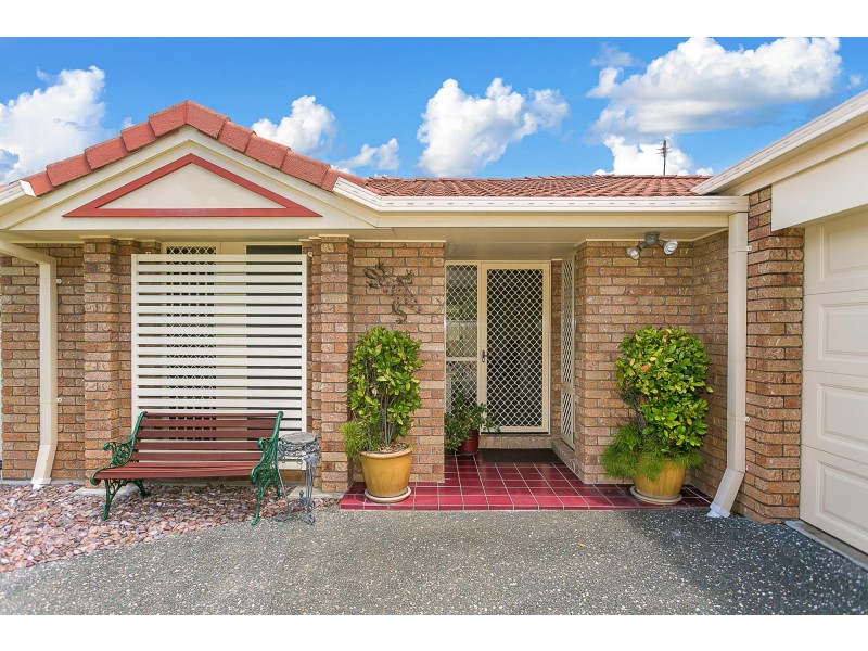 38 Dowson Esplanade, Mudgeeraba QLD 4213