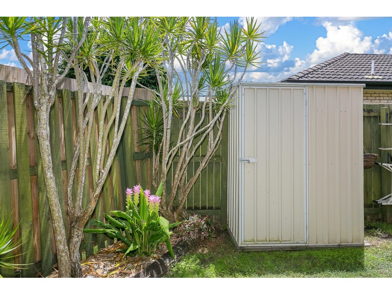 38 Dowson Esplanade, Mudgeeraba QLD 4213
