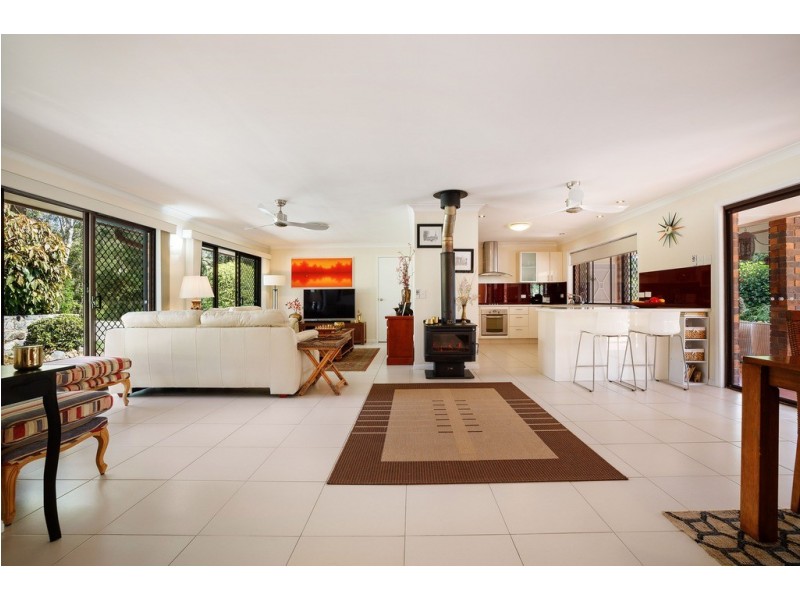 15 Narrabundah Street, Mudgeeraba QLD 4213