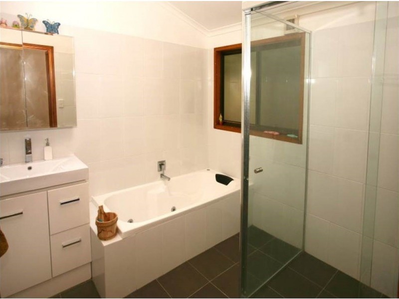 52 Tallai Road, Tallai QLD 4213