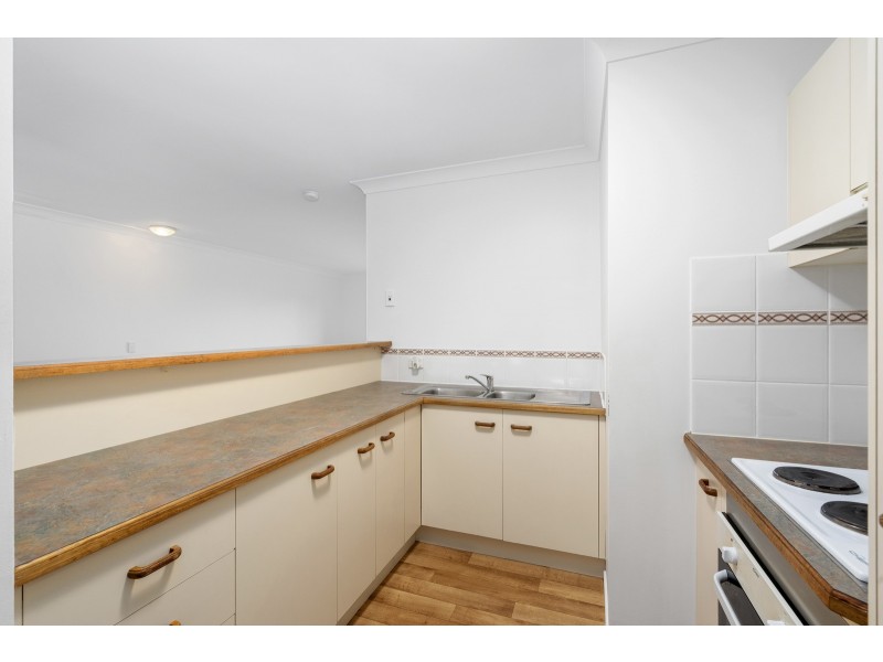 33/6-20 Ben Lomond Drive, Highland Park QLD 4211