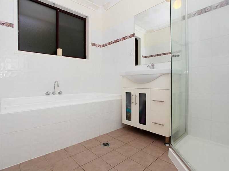 96 Cobai Drive, Mudgeeraba QLD 4213