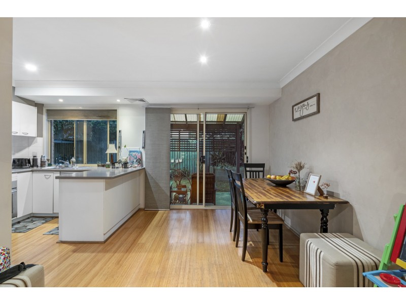 4/9 Kingia Court, Burleigh Heads QLD 4220