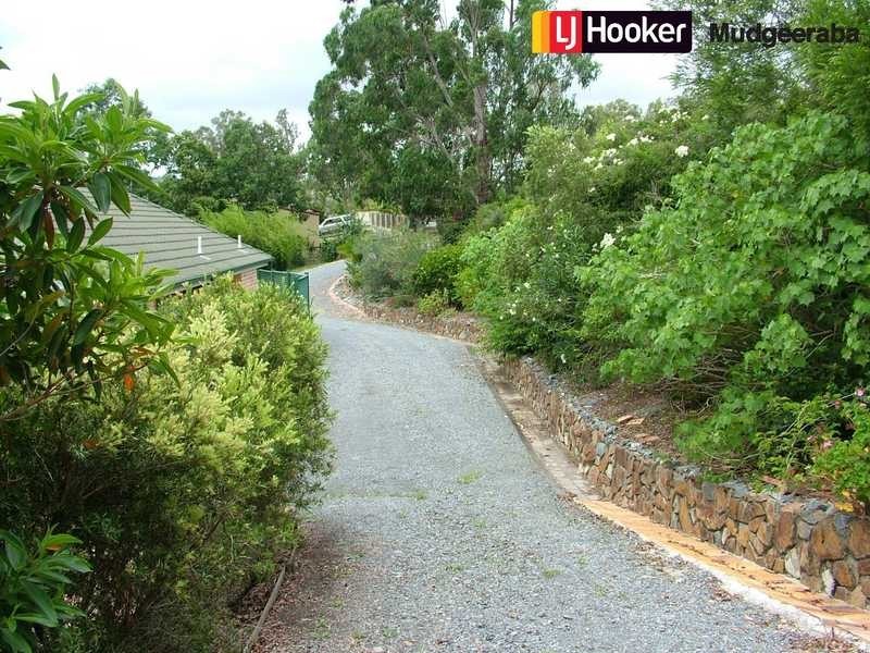 2 Birdlife Court, Nerang QLD 4211
