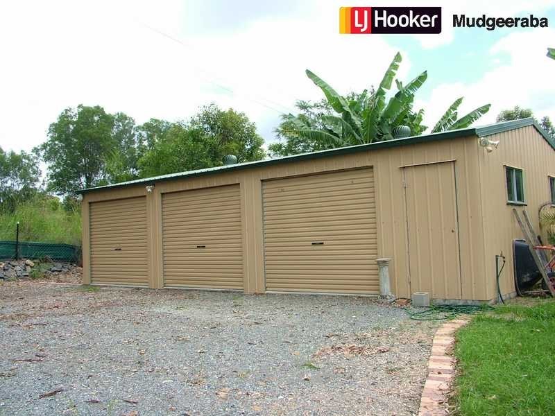 2 Birdlife Court, Nerang QLD 4211