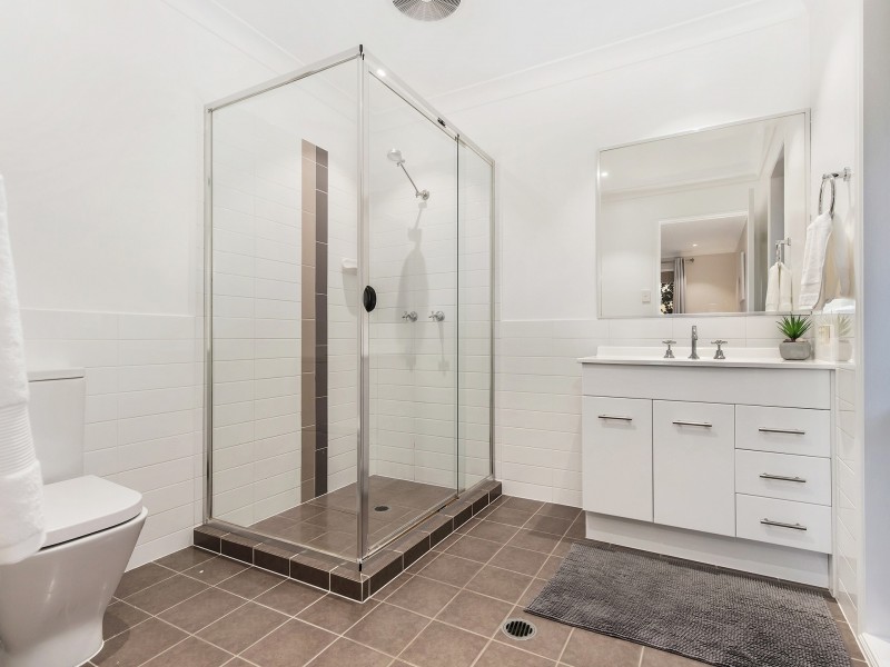 21 Snowwood Street, Reedy Creek QLD 4227