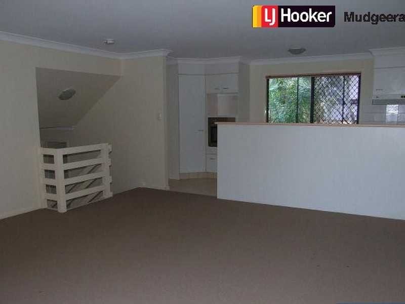 12/8 Sherwood Close, Mudgeeraba QLD 4213