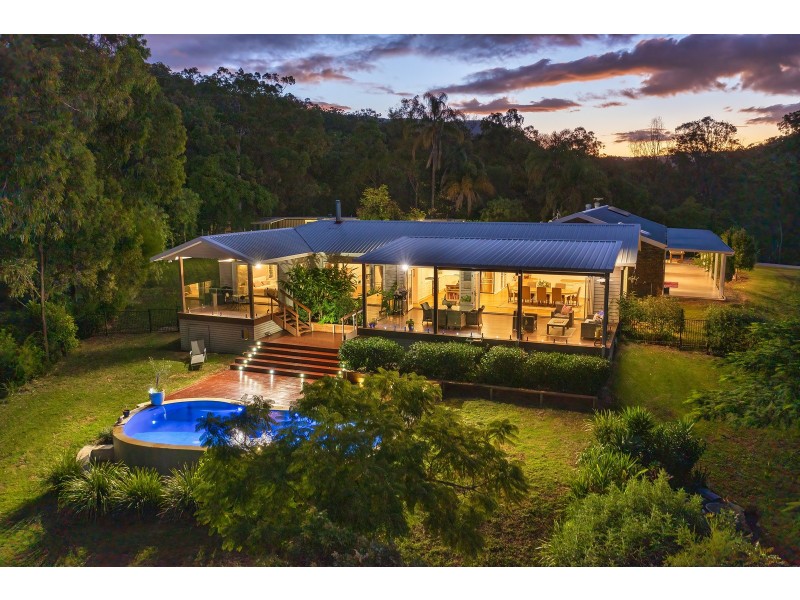 456 Clagiraba Road, Clagiraba QLD 4211