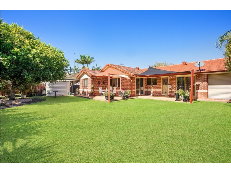 37 Madeline Street, Mudgeeraba QLD 4213