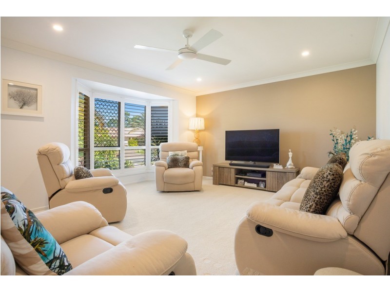 37 Madeline Street, Mudgeeraba QLD 4213