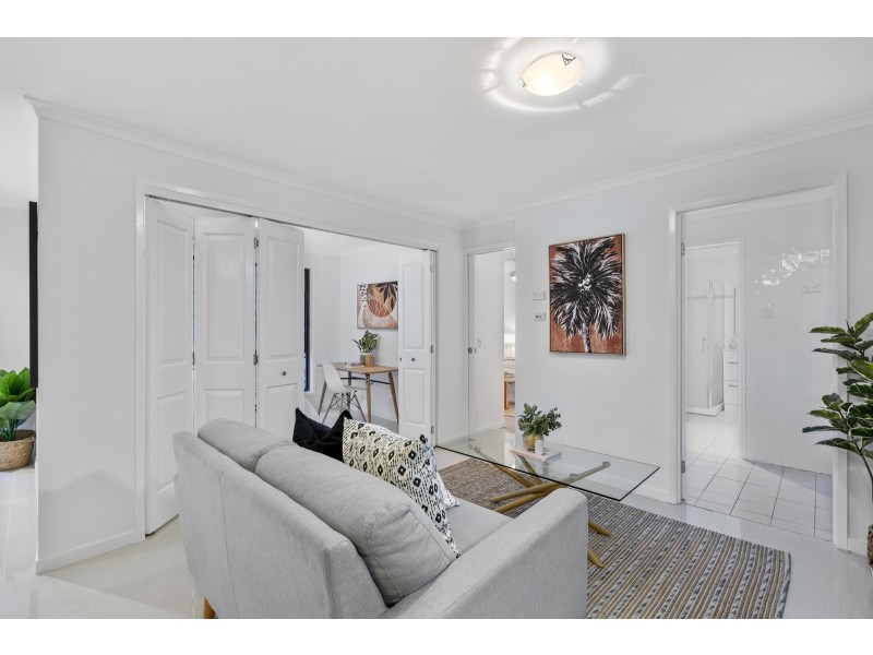 12 Bent Street, Nerang QLD 4211