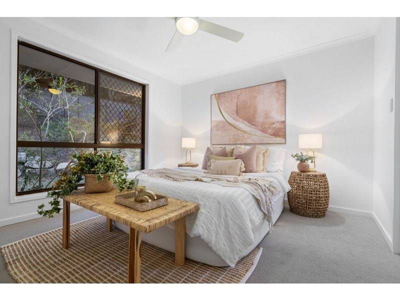 12 Bent Street, Nerang QLD 4211