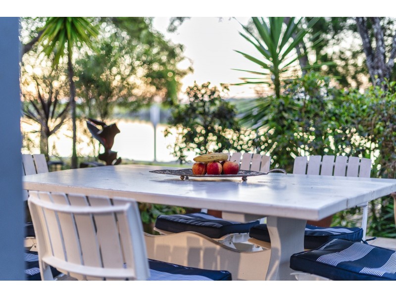 221/125 Hansford Road, Coombabah QLD 4216