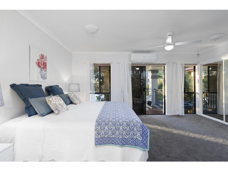 221/125 Hansford Road, Coombabah QLD 4216