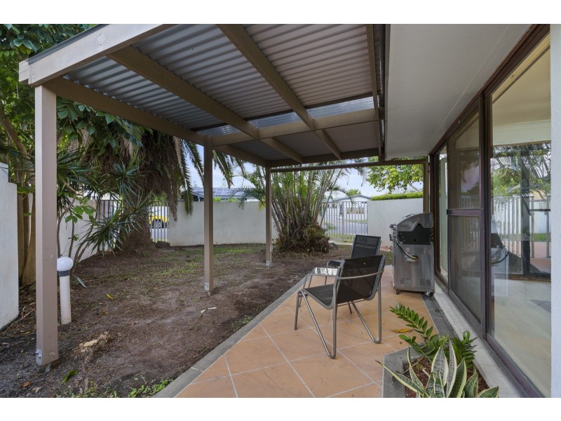 2/22 Vespa Crescent, Surfers Paradise QLD 4217