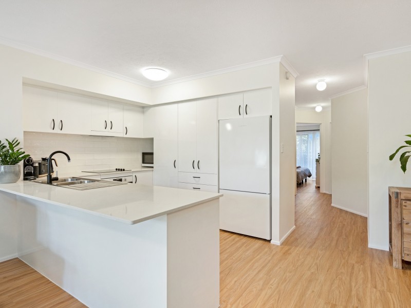 50/16 Crescent Avenue, Mermaid Beach QLD 4218