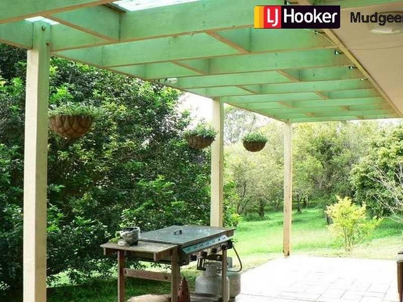 19 A Rayner Lane, Mudgeeraba QLD 4213