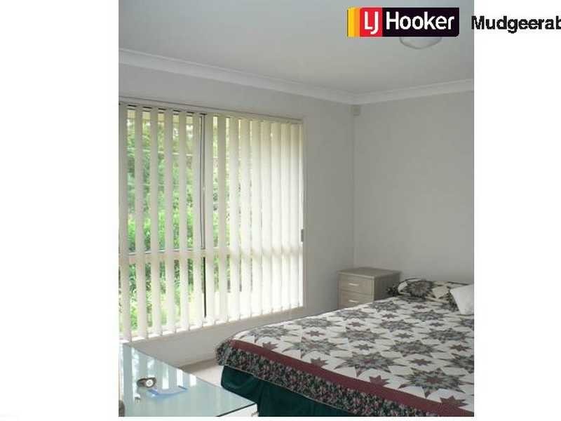 19 A Rayner Lane, Mudgeeraba QLD 4213