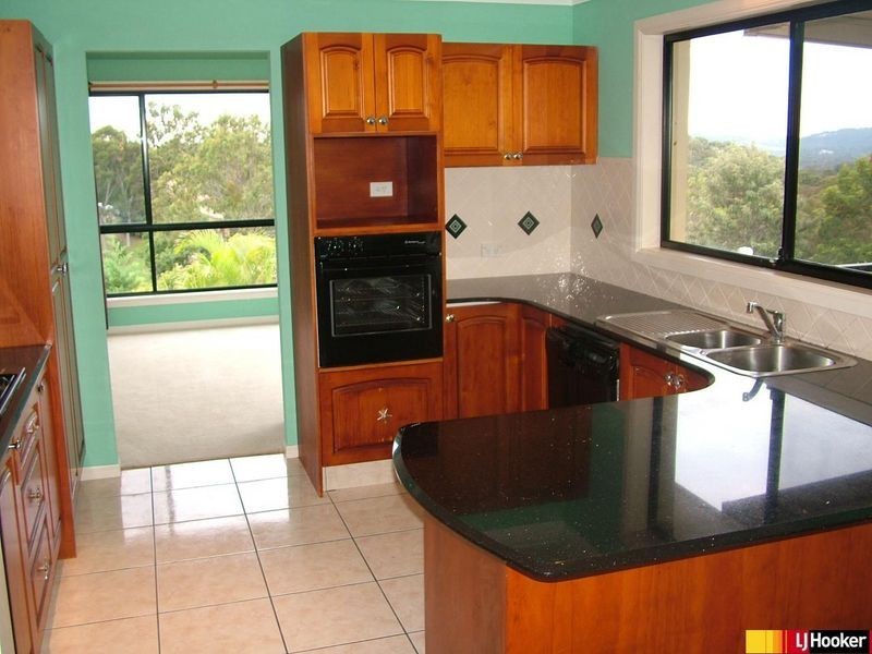 160 The Panorama, Tallai QLD 4213