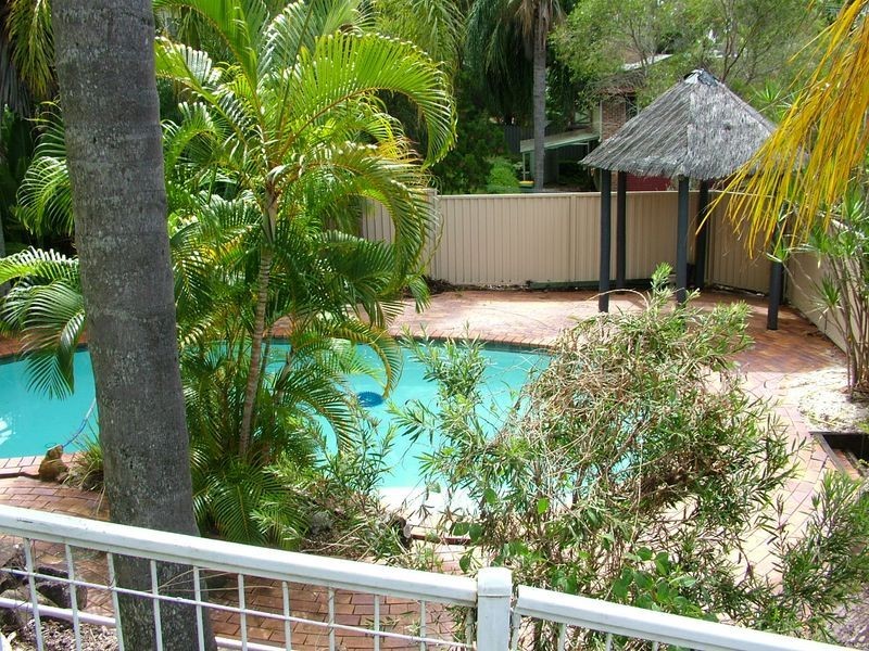 2 Sherwood Close, Mudgeeraba QLD 4213