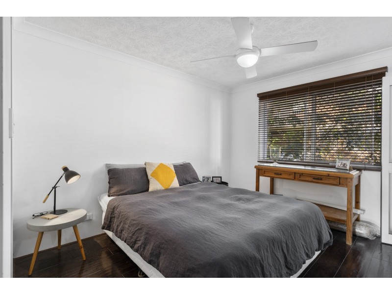 5/36 Chelsea Avenue, Broadbeach QLD 4218