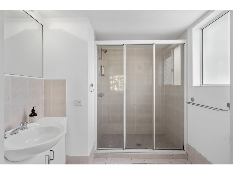 5/36 Chelsea Avenue, Broadbeach QLD 4218