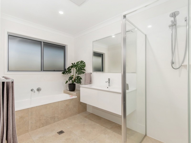 26 Panorama Drive, Reedy Creek QLD 4227