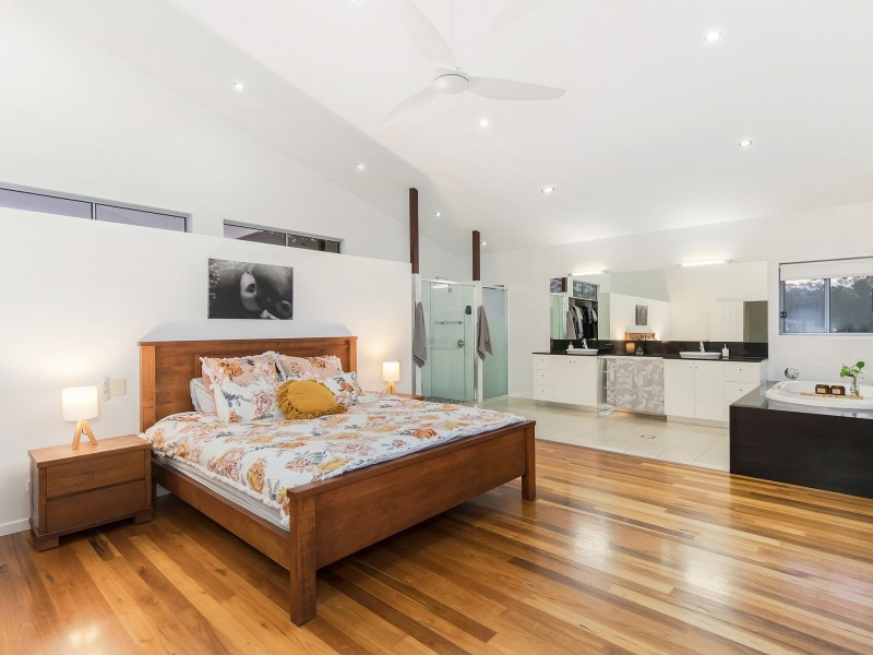 41 Grasslands Crescent, Reedy Creek QLD 4227