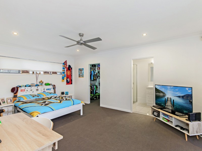 41 Grasslands Crescent, Reedy Creek QLD 4227