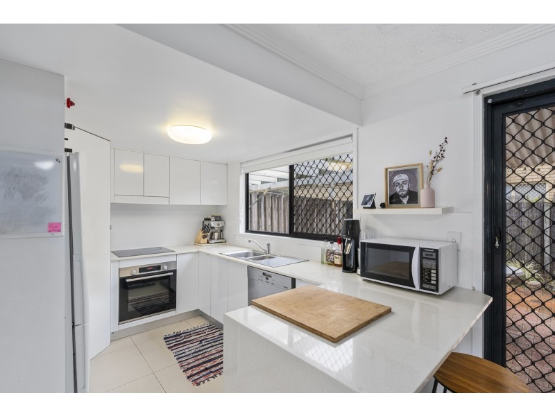 4/6-8 Warbler Parade, Varsity Lakes QLD 4227