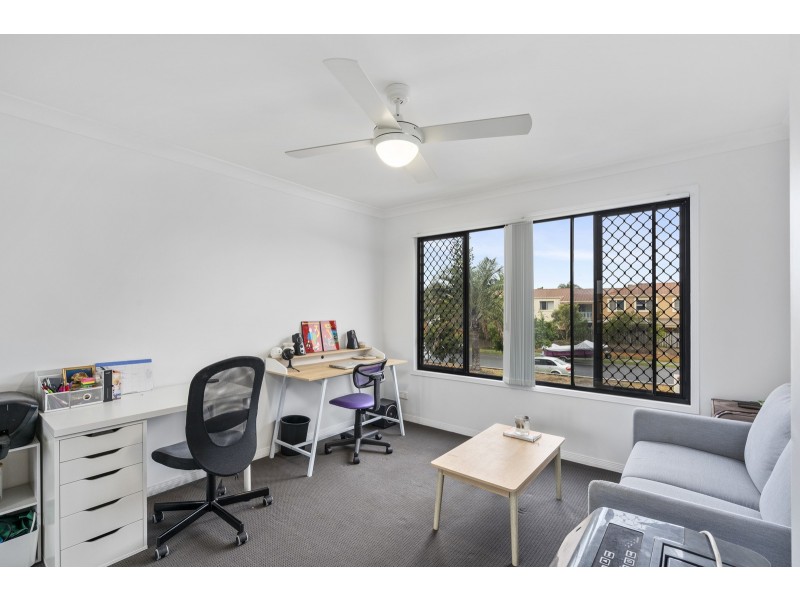 4/6-8 Warbler Parade, Varsity Lakes QLD 4227