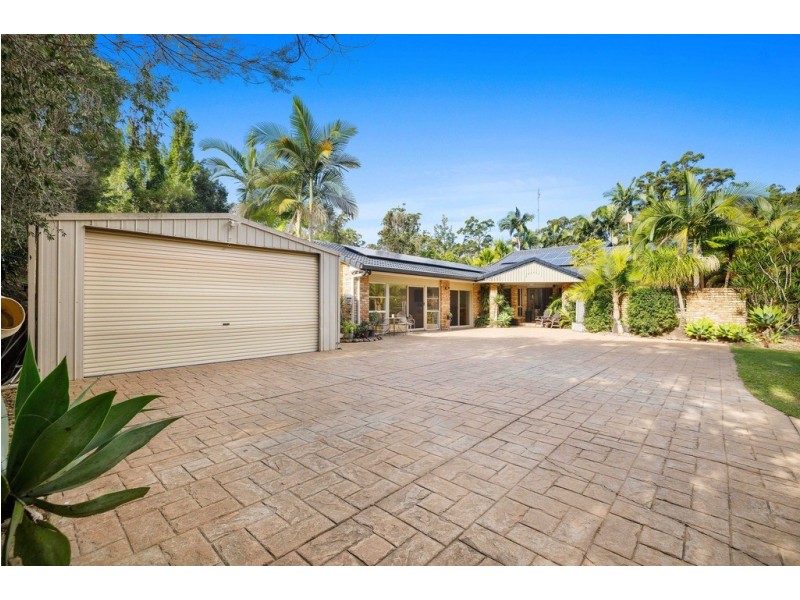 30 Moondance Court, Bonogin QLD 4213